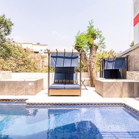 Loft Arte Y Diseno Alberca Climatizada, Amenidades Y Lujo, Terraza Privada Con Asador De Carbon, Cuernavaca Somos Los Unicos Que Te Ofrecemos Para Tu Uso Personal Y Exclusivo 2 Jacuzzis Con Agua Caliente Y Sistema De Hidromasaje Tipo Spa Esterno foto