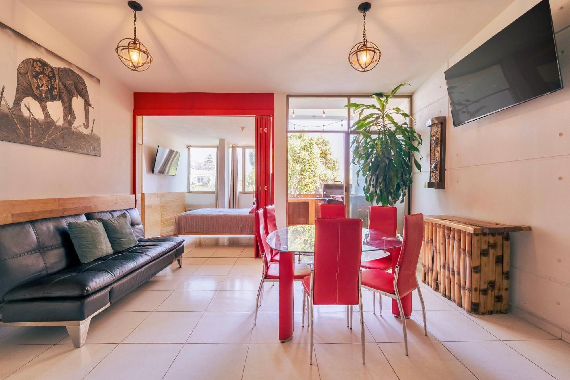 Loft Arte Y Diseno Alberca Climatizada, Amenidades Y Lujo, Terraza Privada Con Asador De Carbon, Cuernavaca Somos Los Unicos Que Te Ofrecemos Para Tu Uso Personal Y Exclusivo 2 Jacuzzis Con Agua Caliente Y Sistema De Hidromasaje Tipo Spa Esterno foto